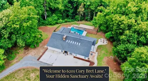 6201 Cory Bret Ln, Charlotte, NC 28278