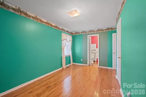 Bedroom - 1329 Landsdowne Dr, Conover, NC 28613 photo 7 of 8
