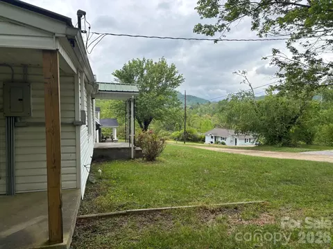 Exterior - 162 Phillips Ln, Spruce Pine, NC 28777 photo 5 of 5