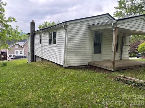 Exterior - 162 Phillips Ln, Spruce Pine, NC 28777 photo 1 of 5