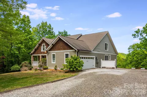 1659 High Rock Acres Dr, Black Mountain, NC 28711