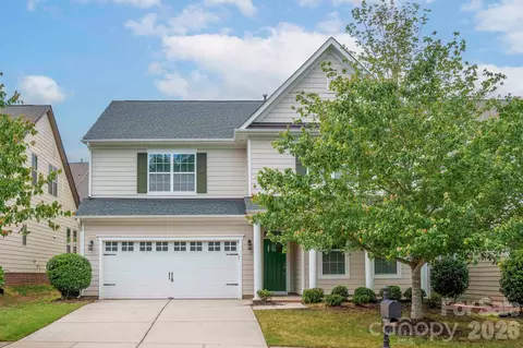 127 Blossom Ridge Dr, Mooresville, NC 28117