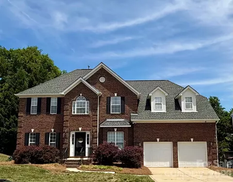 117 Mark Twain Ct, Mount Holly, NC 28120