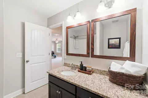 Bath - 21904 Torrence Chapel Rd, Cornelius, NC 28031 photo 2 of 2