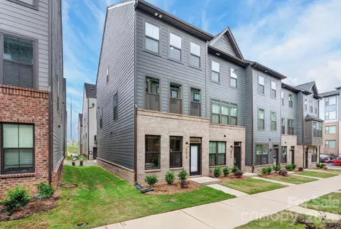 6019 Fonsac 2007a Ln #2007A, Charlotte, NC 28217