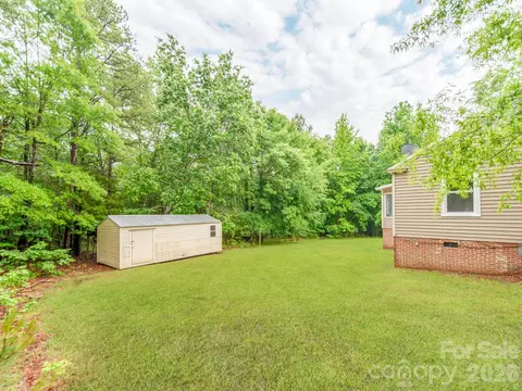 Exterior - 4699 Cherrystone Rd, Lancaster, SC 29720 photo 5 of 6