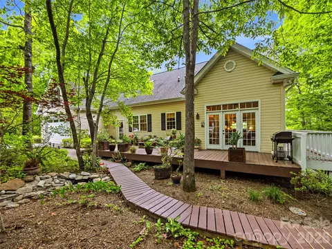 29 Panther Ridge Rd, Brevard, NC 28712