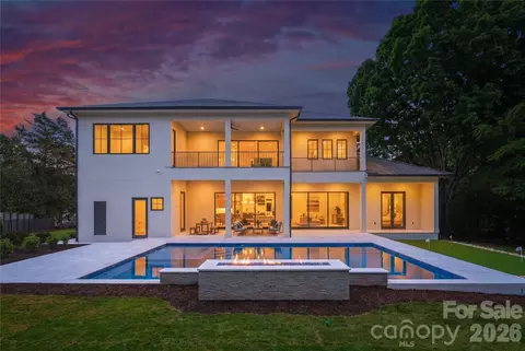 20200 Rainbow Cir, Cornelius, NC 28031