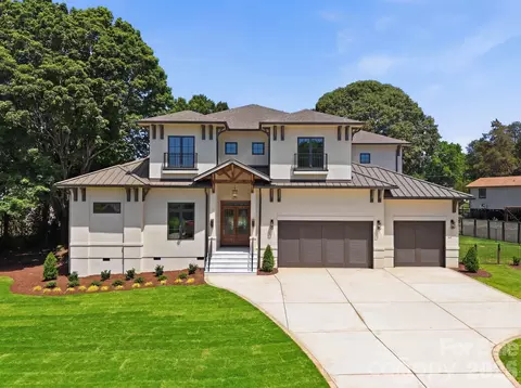 20200 Rainbow Cir, Cornelius, NC 28031