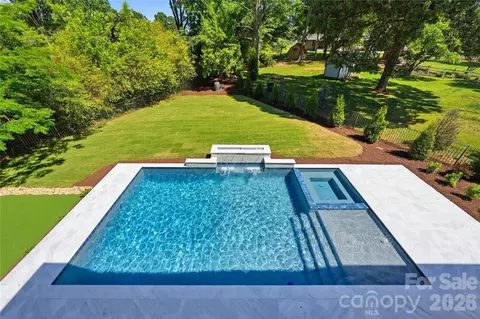 Exterior - 20200 Rainbow Cir, Cornelius, NC 28031 photo 7 of 7