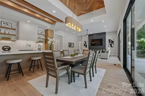 Dining - 20200 Rainbow Cir, Cornelius, NC 28031 photo 1 of 1