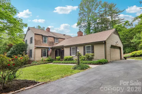 104 Finley St, Hendersonville, NC 28739