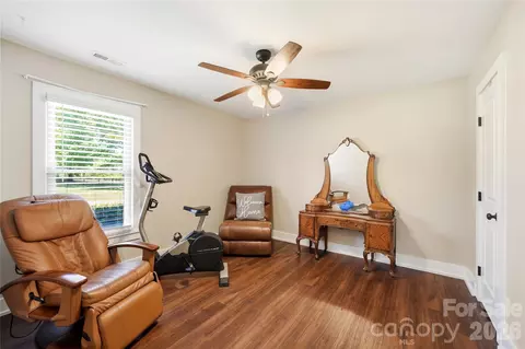 Bedroom - 5701 Cedar Hill Dr, Monroe, NC 28110 photo 5 of 5