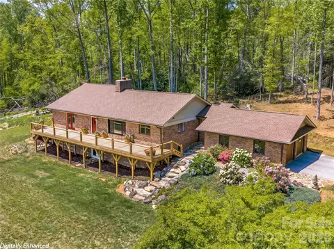 195 Red Bird Rd, Spruce Pine, NC 28777