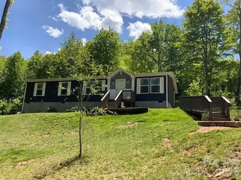 1205 Saunook Rd, Waynesville, NC 28786