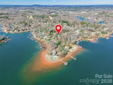 4205 Lake Shore S Rd S, Denver, NC 28037