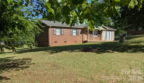 1903 Robyn Ave, Shelby, NC 28152