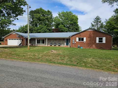 5136 Sherrill Dr, Granite Falls, NC 28630