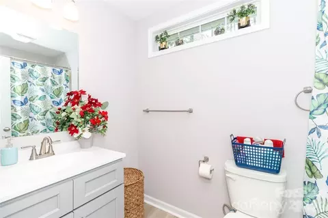 Bath - 900 Providence 10 Rd #10, Lancaster, SC 29720 photo 3 of 3