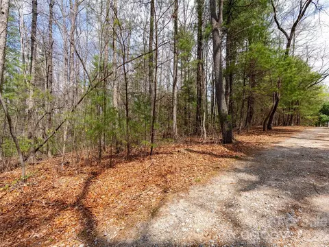 00 E Hilltop 13b Dr #13B, Saluda, NC 28773 photo 6