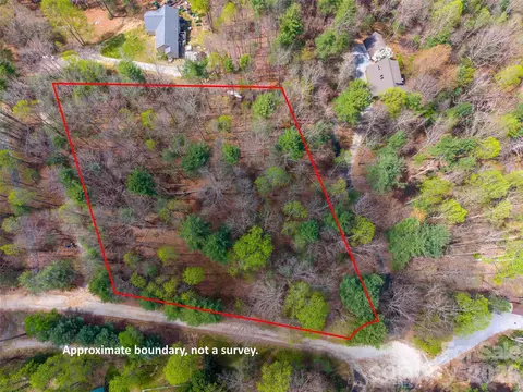 00 E Hilltop 13b Dr #13B, Saluda, NC 28773