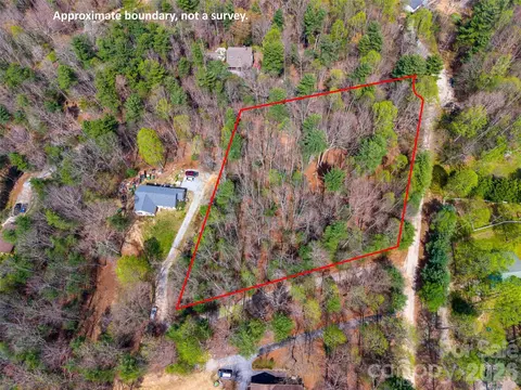 00 E Hilltop 13b Dr #13B, Saluda, NC 28773 photo 11