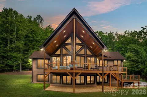8745 Lake James Rd, Nebo, NC 28761