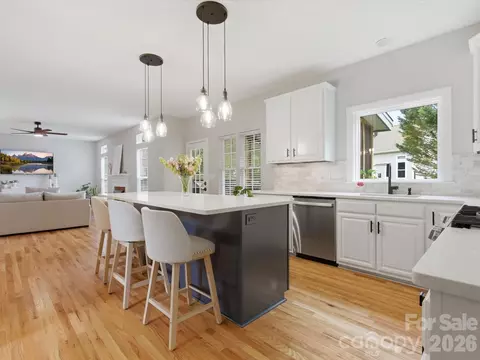 Kitchen - 601 E Cheval Dr, Fort Mill, SC 29708 photo 8 of 9