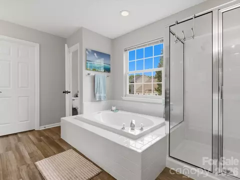 Bath - 601 E Cheval Dr, Fort Mill, SC 29708 photo 2 of 5