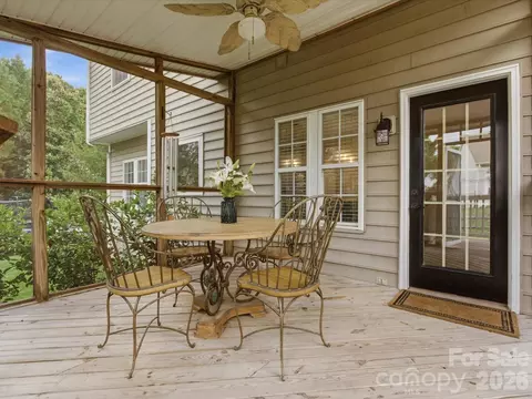 Exterior - 601 E Cheval Dr, Fort Mill, SC 29708 photo 7 of 12