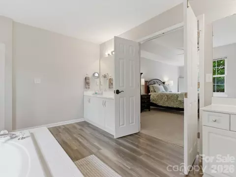 Bath - 601 E Cheval Dr, Fort Mill, SC 29708 photo 4 of 5