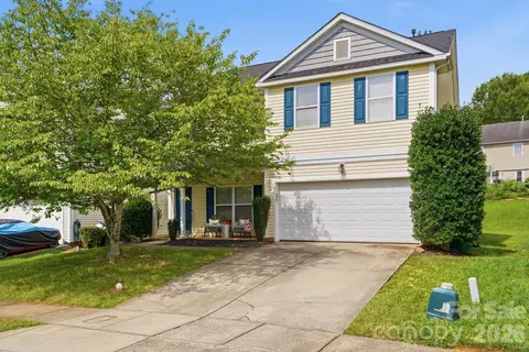 8619 Earthenware Dr, Charlotte, NC 28269