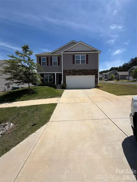 7868 Whispering Stream Dr, Sherrills Ford, NC 28673