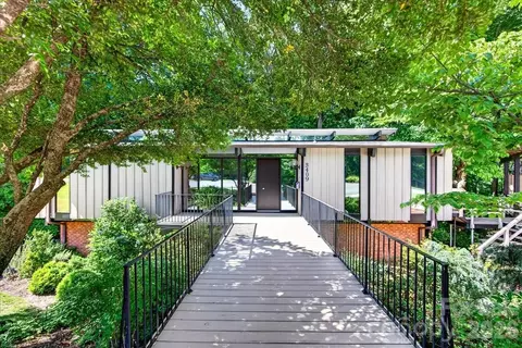 3409 Knob Hill Ct, Charlotte, NC 28210