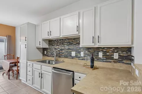 Kitchen - 2038 Oakstone Dr, Monroe, NC 28110 photo 2 of 4