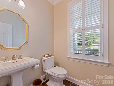 Bath - 5 Split Creek Ct, Mills River, NC 28759 photo 2 of 4