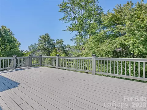 Exterior - 5 Split Creek Ct, Mills River, NC 28759 photo 5 of 9