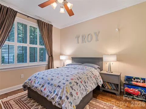 Bedroom - 5 Split Creek Ct, Mills River, NC 28759 photo 3 of 6