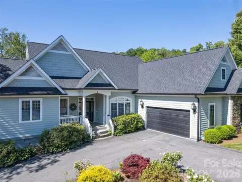 Exterior - 5 Split Creek Ct, Mills River, NC 28759 photo 3 of 9