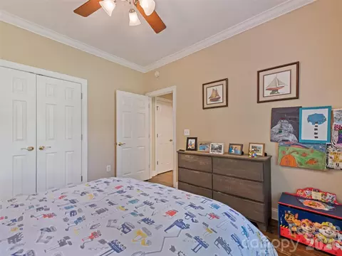 Bedroom - 5 Split Creek Ct, Mills River, NC 28759 photo 4 of 6