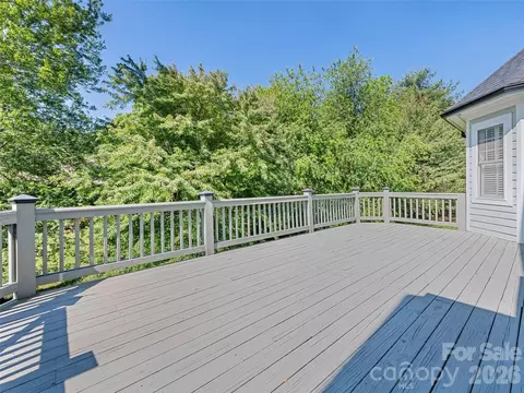 Exterior - 5 Split Creek Ct, Mills River, NC 28759 photo 6 of 9