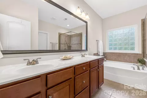 Bath - 321 Calming Way, Tega Cay, SC 29708 photo 1 of 4