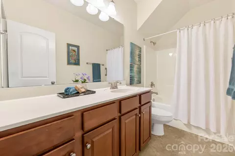 Bath - 321 Calming Way, Tega Cay, SC 29708 photo 3 of 4