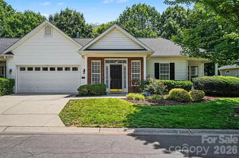 9330 Duckhorn Dr, Charlotte, NC 28277