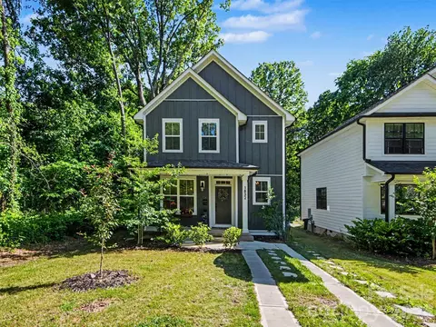 1832 Purser Dr, Charlotte, NC 28215