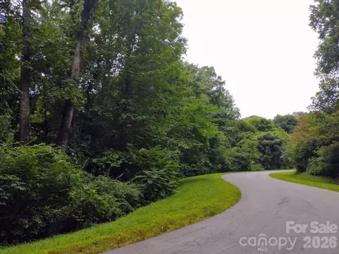 197 Starling Pass, Asheville, NC 28804