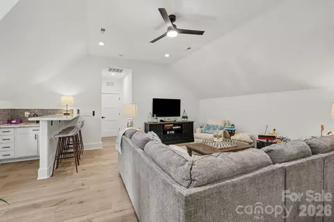 Other - 209 E Glenview Dr, Salisbury, NC 28147 photo 4 of 7