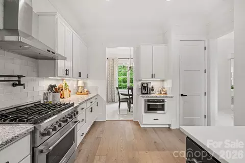 Kitchen - 209 E Glenview Dr, Salisbury, NC 28147 photo 3 of 4