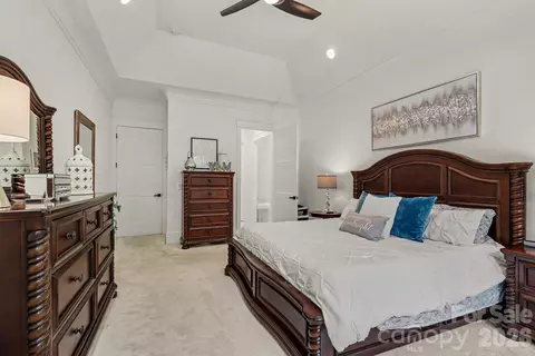 Bedroom - 209 E Glenview Dr, Salisbury, NC 28147 photo 2 of 4
