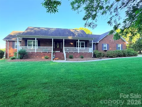 4017 Mullis Newsome Rd, Monroe, NC 28110
